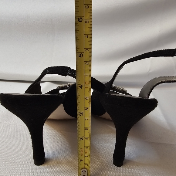 Daisy Fuentes suede rhinestone heels, 7.5 - Picture 6 of 7